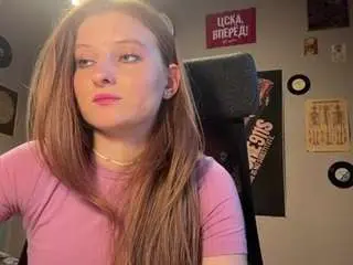 Kyleeleash  live sex cam