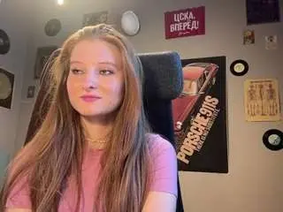 Kyleeleash  live sex cam
