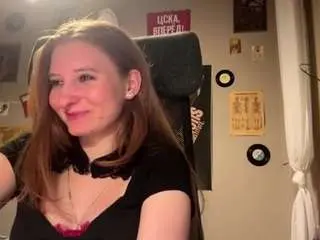 Kyleeleash  live sex cam