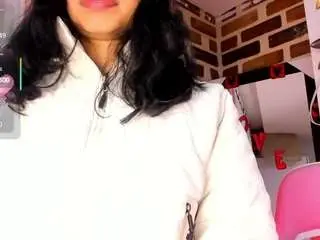 Meganloovee  live sex cam