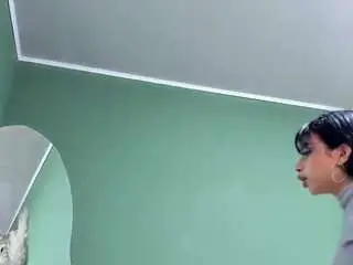 Meganloovee  live sex cam