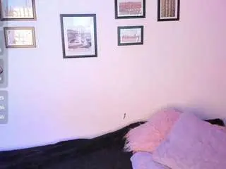 Alice-simmons  live sex cam