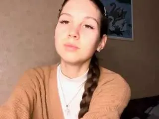 Carleytrollope  live sex cam