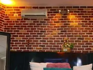 Megansin  live sex cam