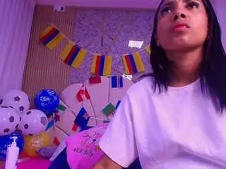 Natasha-l  live sex cam