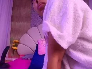 Natasha-l  live sex cam
