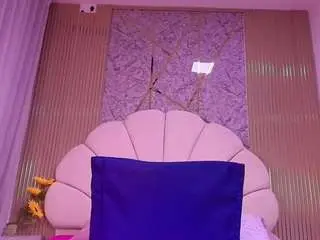 Natasha-l  live sex cam