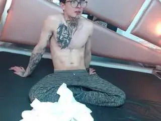 Nina-passionf  live sex cam