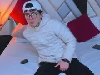 Nina-passionf  live sex cam