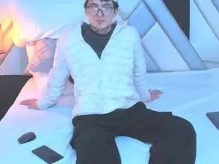 Nina-passionf  live sex cam