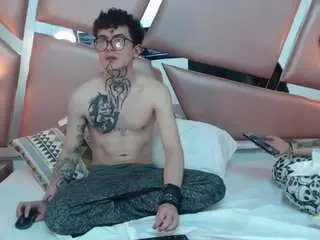 Nina-passionf  live sex cam
