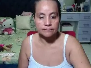 Samy-mature  live sex cam