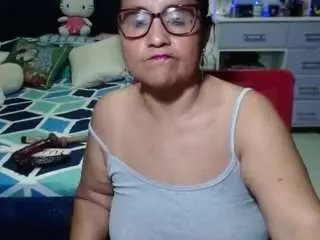 Samy-mature  live sex cam