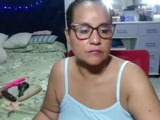 Samy-mature  live sex cam