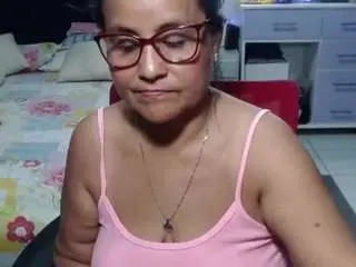 Samy-mature  live sex cam