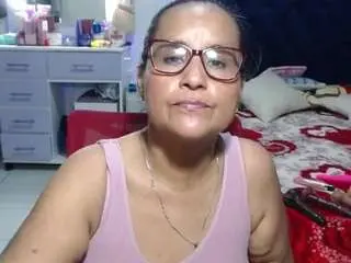 Samy-mature  live sex cam