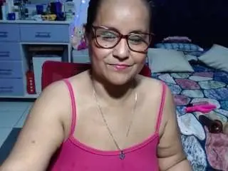 Samy-mature  live sex cam