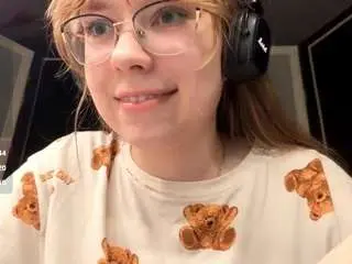 Bellcromuel  live sex cam