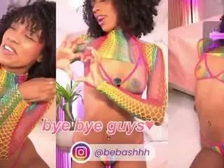Cosmic-brunette  live sex cam