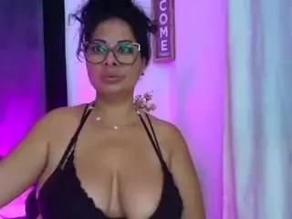Gabrieladurann  live sex cam