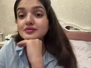 Rinahoyne  live sex cam