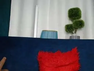 Sexy-alma  live sex cam