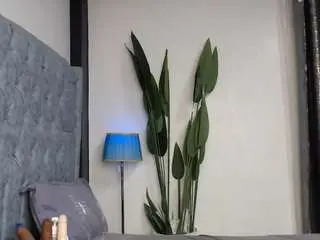 Sexy-alma  live sex cam