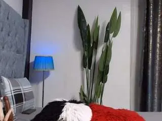 Sexy-alma  live sex cam