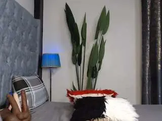 Sexy-alma  live sex cam