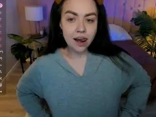 Ashtonheidii  live sex cam