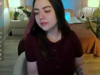 Ashtonheidii  live sex cam
