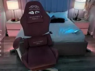 Ashtonheidii  live sex cam