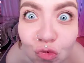 Ashtonheidii  live sex cam