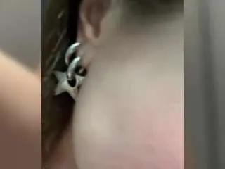 Baddiedivva11  live sex cam