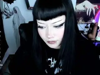 Cristal-kosh  live sex cam