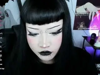 Cristal-kosh  live sex cam