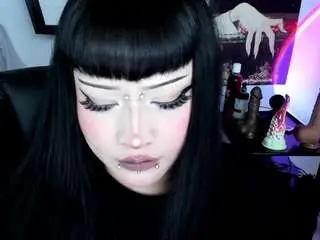 Cristal-kosh  live sex cam