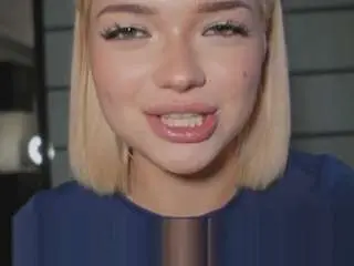 Francesphelka  live sex cam