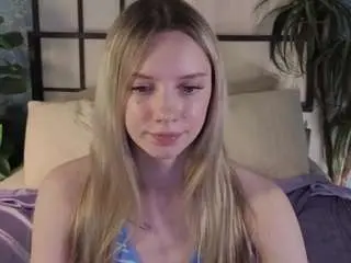 Katt-yy  live sex cam