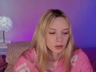 Katt-yy  live sex cam