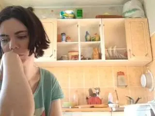 Mariluhallada  live sex cam