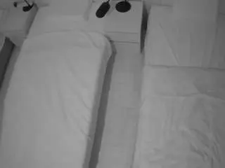 Voyeurcam-julmodels-bed-5  live sex cam