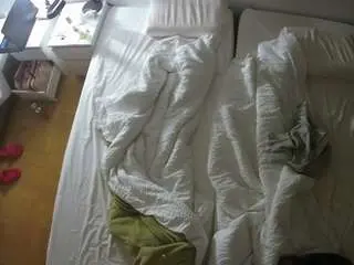 Voyeurcam-julmodels-bed-5  live sex cam