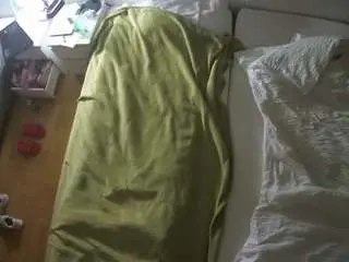 Voyeurcam-julmodels-bed-5  live sex cam