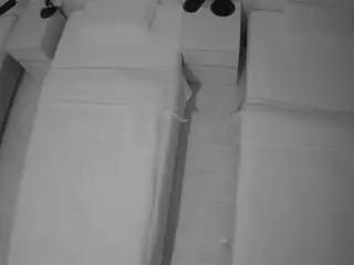 Voyeurcam-julmodels-bed-5  live sex cam