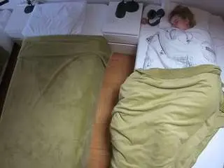 Voyeurcam-julmodels-bed-5  live sex cam