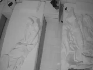 Voyeurcam-julmodels-bed-5  live sex cam