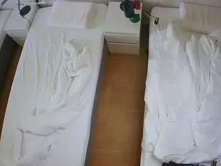 Voyeurcam-julmodels-bed-5  live sex cam