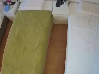 Voyeurcam-julmodels-bed-5  live sex cam