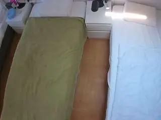 Voyeurcam-julmodels-bed-5  live sex cam